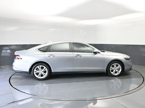Certified 2024 Honda Accord LX image 15