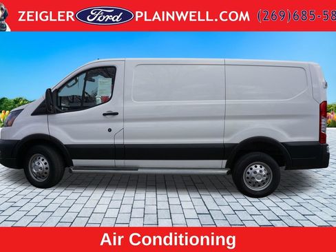 Used 2024 Ford Transit 250 Low Roof AWD w/ Exterior Upgrade Package image 2
