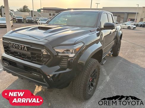 Used 2024 Toyota Tacoma TRD Pro AWD/4WD image 2