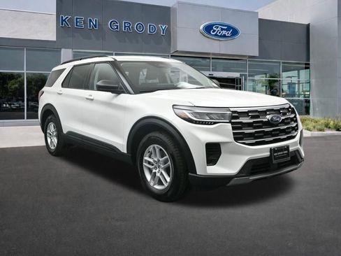 New 2026 Ford Explorer Active image 1