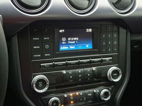 Used 2017 Ford Mustang GT image 18