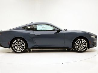 New 2025 Ford Mustang Premium video 2