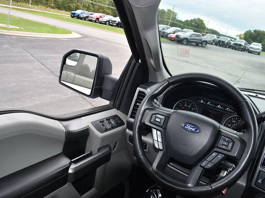 Used 2019 Ford F150 XLT w/ Equipment Group 302A Luxury AWD/4WD image 20