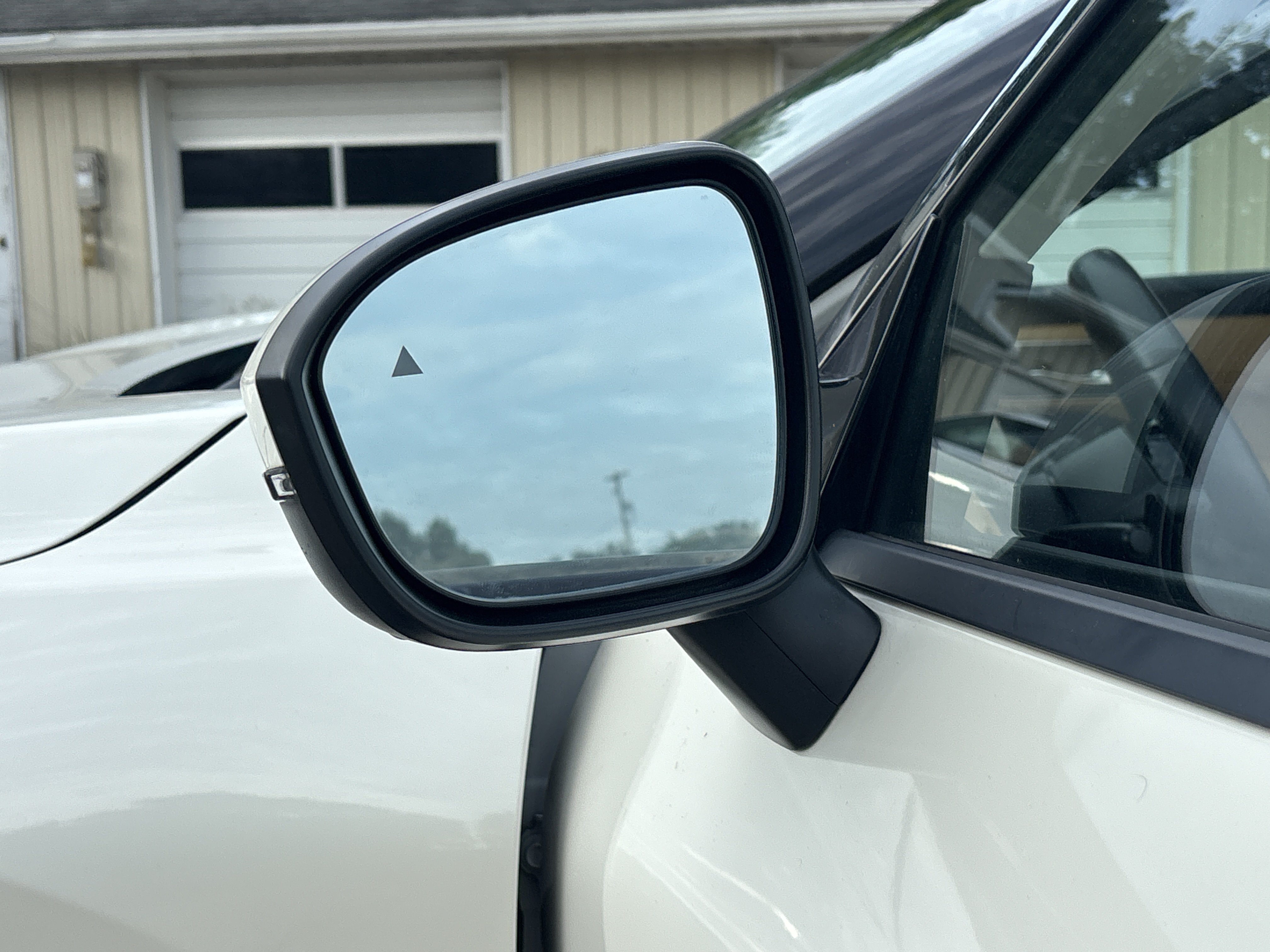 Used 2021 Nissan Rogue Platinum FWD image 15