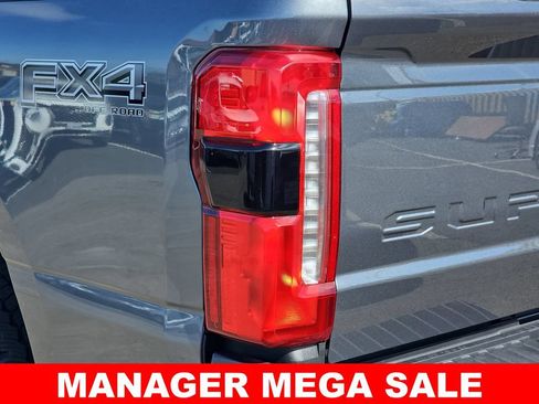 New 2026 Ford F250 Lariat w/ Black Appearance Package AWD/4WD image 41