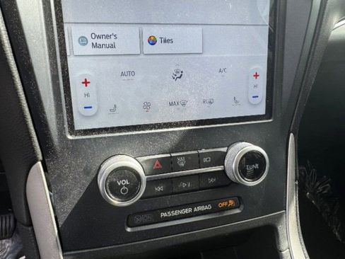 Used 2022 Ford Edge SEL AWD/4WD image 30