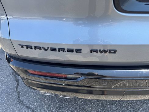 Used 2026 Chevrolet Traverse RS AWD/4WD image 24