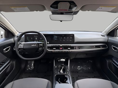 Used 2025 Kia K4 FWD image 54