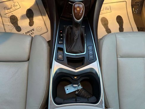 Used 2014 Cadillac SRX Luxury w/ Driver Awareness Package image 22