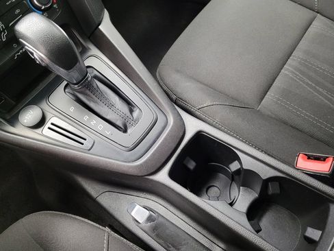 Used 2018 Ford Focus S FWD image 26