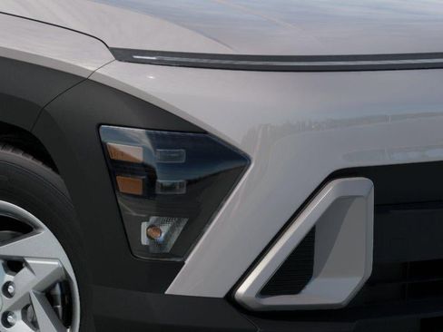 New 2026 Hyundai Kona SE FWD image 9