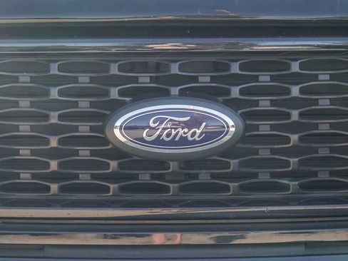 Used 2023 Ford F150 XL w/ STX Appearance Package image 4