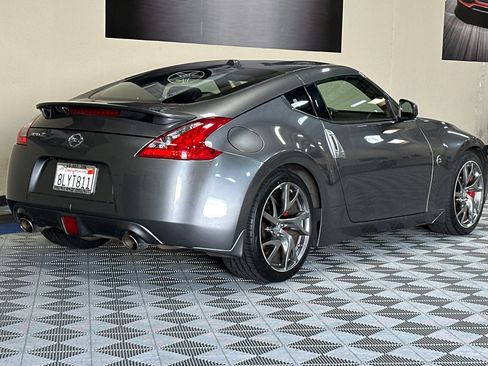 Used 2014 Nissan 370Z Touring w/ Sport Package image 4