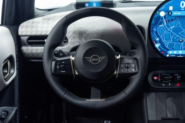 New 2027 MINI Cooper 4-Door Hardtop FWD image 13