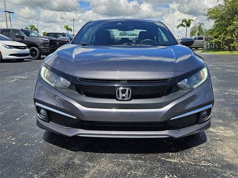Used 2019 Honda Civic EX image 2