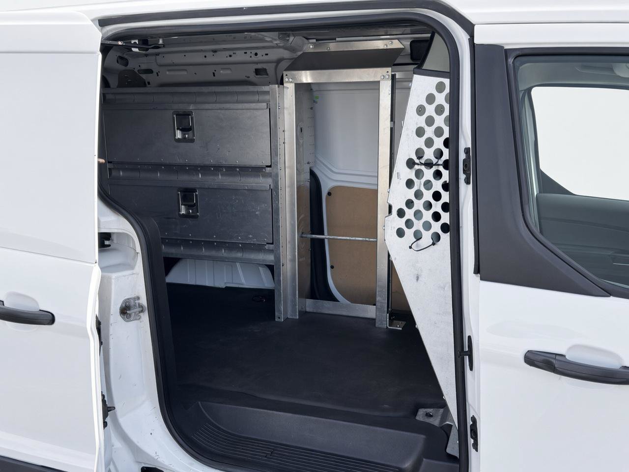Used 2015 Ford Transit Connect XL FWD image 12