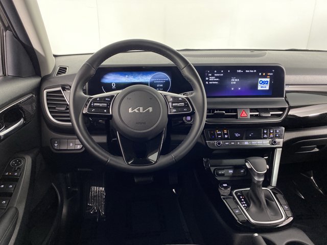 Used 2024 Kia Seltos S FWD image 19