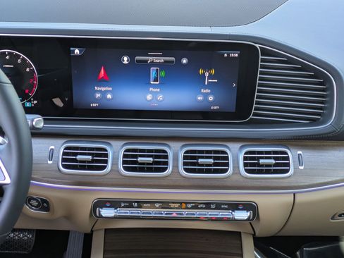 New 2026 Mercedes-Benz GLE 350 4MATIC image 32