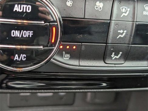 Certified 2022 Buick Encore GX Essence image 19