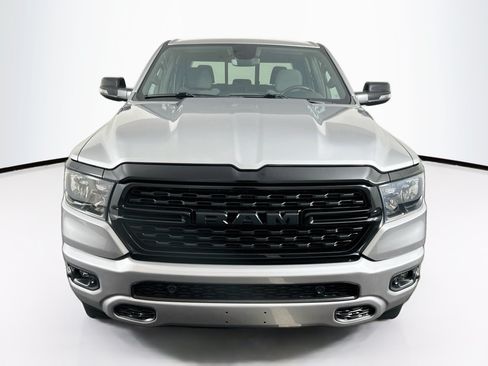 Used 2023 RAM 1500 4x4 Crew Cab image 2