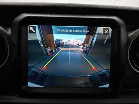 Used 2021 Jeep Gladiator Sport w/ Quick Order Package 24Q 80Th image 18