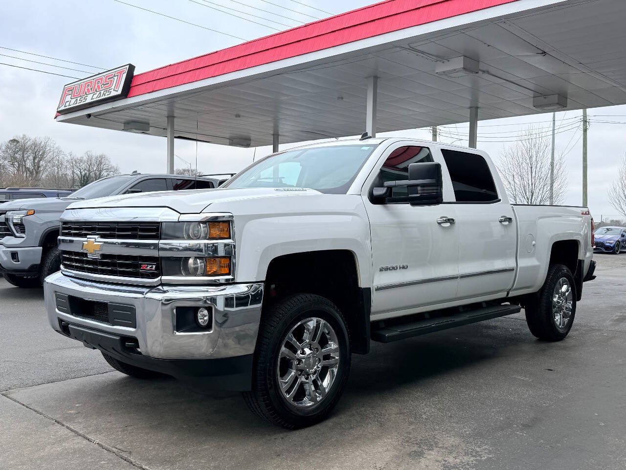 Used 2015 Chevrolet Silverado 2500 LT w/ LT Convenience Package AWD/4WD image 6