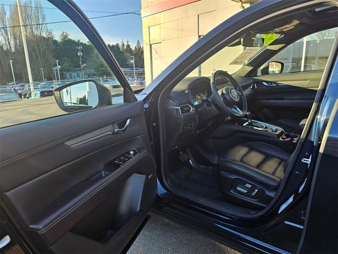 Used 2024 MAZDA CX-5 Signature image 18