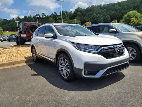 Used 2020 Honda CR-V Touring image 3