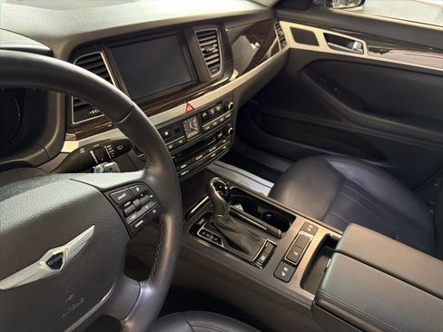 Used 2016 Hyundai Genesis 3.8 w/ Option Group 02 image 14