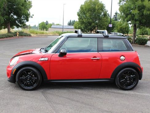 Used 2013 MINI Cooper S w/ Premium Pkg FWD image 7