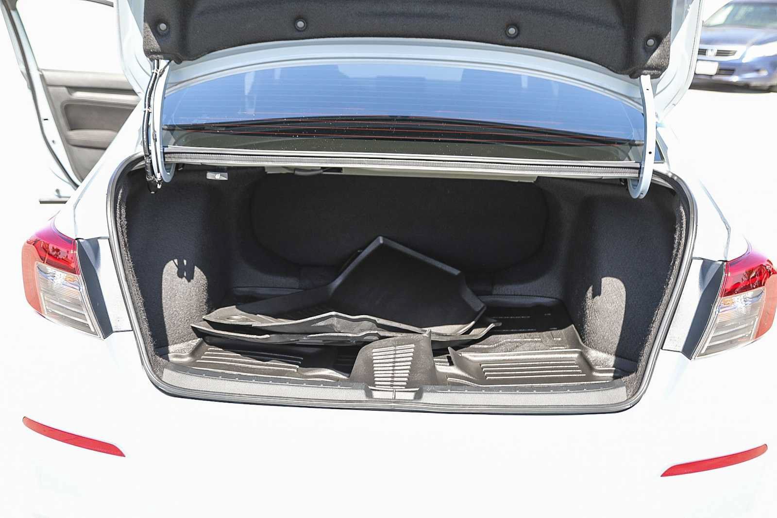 Used 2024 Honda Civic Sport image 24