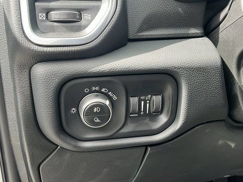 New 2026 RAM 3500 Laramie AWD/4WD image 10