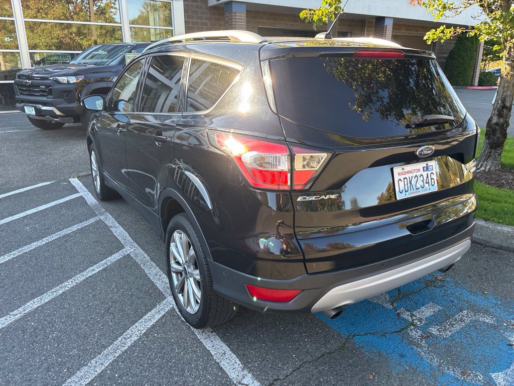 Used 2017 Ford Escape Titanium w/ Canadian Touring Package AWD/4WD image 8
