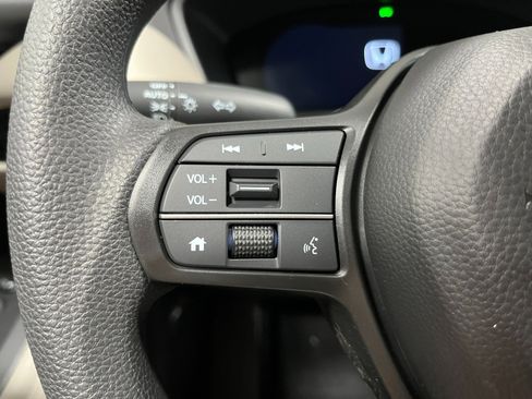 New 2026 Honda HR-V LX image 16