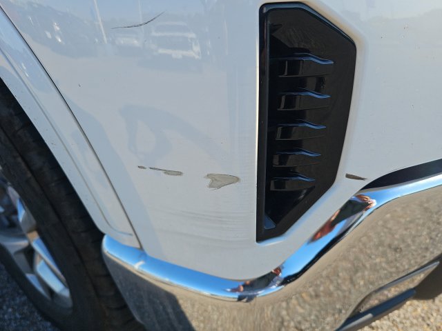 Used 2022 GMC Sierra 1500 SLT w/ SLT Convenience Package RWD image 2