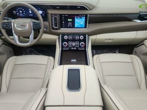 Used 2024 GMC Yukon Denali AWD/4WD image 92