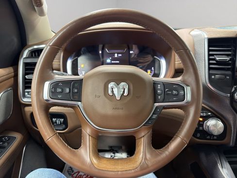 Used 2024 RAM 1500 Limited image 25