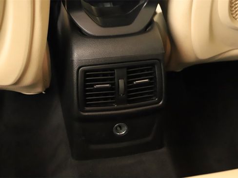 Used 2016 BMW X1 xDrive28i image 22