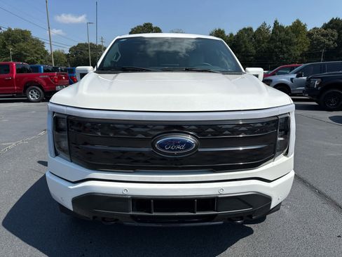 New 2023 Ford F150 Lightning Platinum image 39