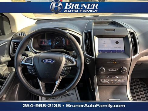 Used 2020 Ford Edge SEL w/ Convenience Package image 23