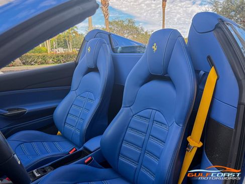 Used 2018 Ferrari 488 Spider image 18