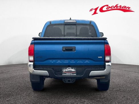 Used 2016 Toyota Tacoma TRD Off-Road w/ Towing Package image 16