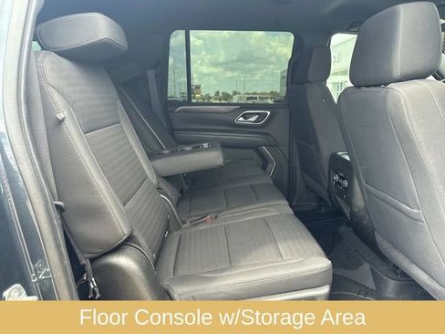 Used 2021 Chevrolet Suburban LS RWD image 15