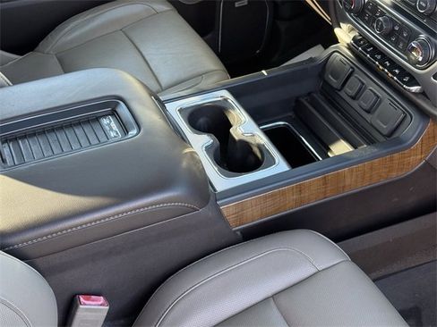 Used 2018 GMC Sierra 1500 SLT image 18