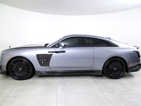Used 2025 Rolls-Royce Spectre Black Badge image 3
