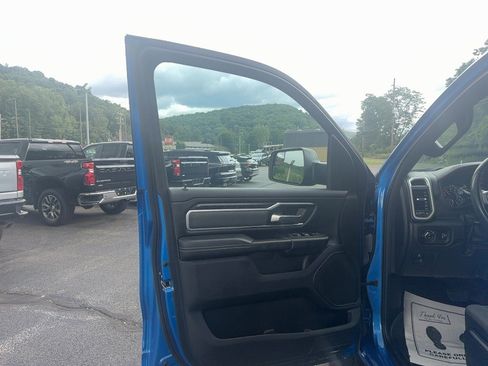 Used 2023 RAM 1500 Big Horn AWD/4WD image 11