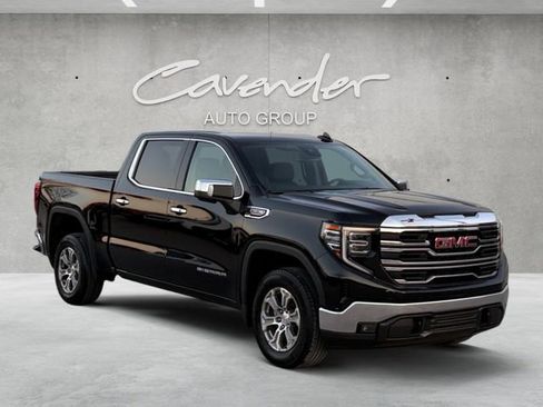 Certified 2025 GMC Sierra 1500 SLT image 2