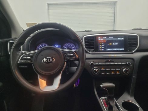 Used 2022 Kia Sportage LX AWD/4WD image 22