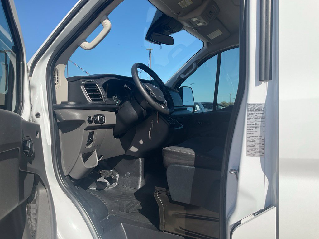 Used 2023 Ford Transit 250 Low Roof w/ Exterior Upgrade Package RWD image 2