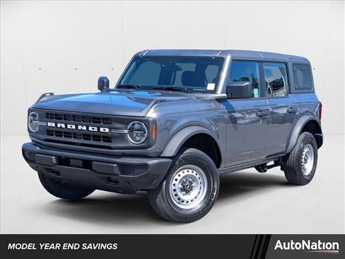 New 2025 Ford Bronco 4-Door image 1